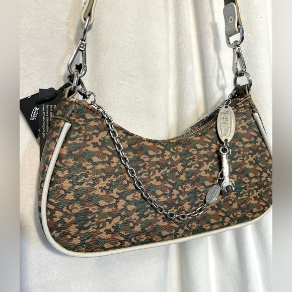 💚🤎VON DUTCH GREEN CAMO SHOULDER BAG💚🤎NWT - Picture 14 of 16